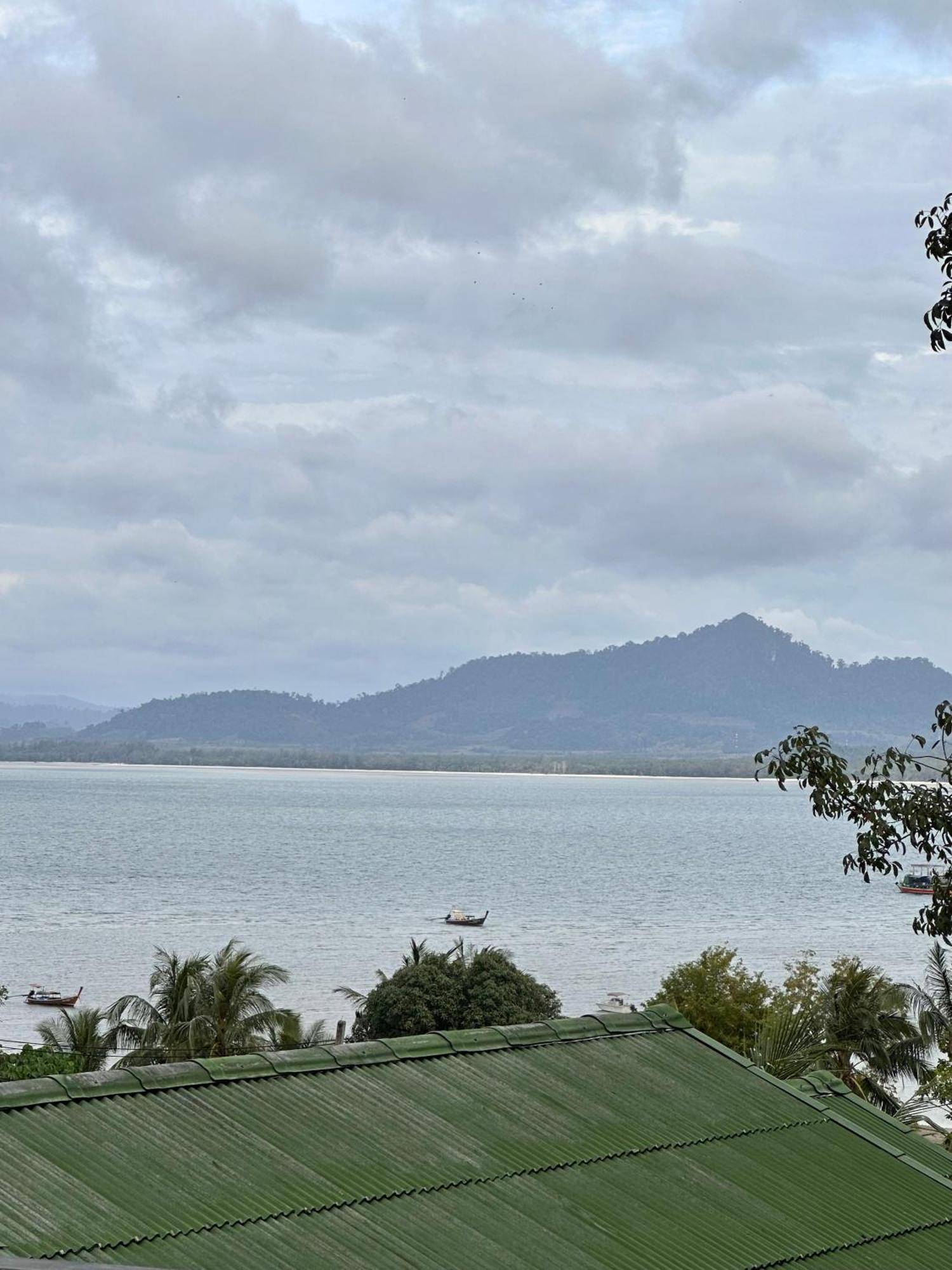 Rinna Resort เกาะมุก ภายนอก รูปภาพ